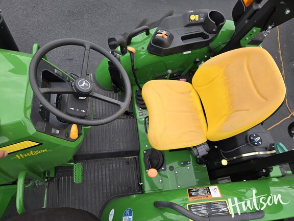 Photo of 2024 John Deere 5067E