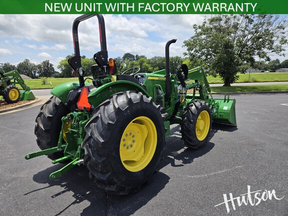 Photo of 2024 John Deere 5067E