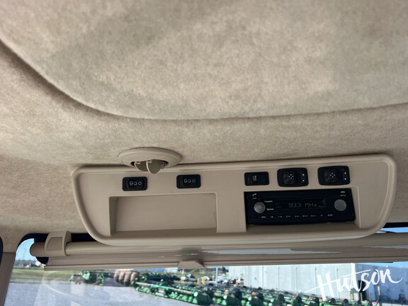 Photo of 2018 John Deere 8345R