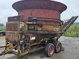 Grinder Mixer For Sale Haybuster H1100 