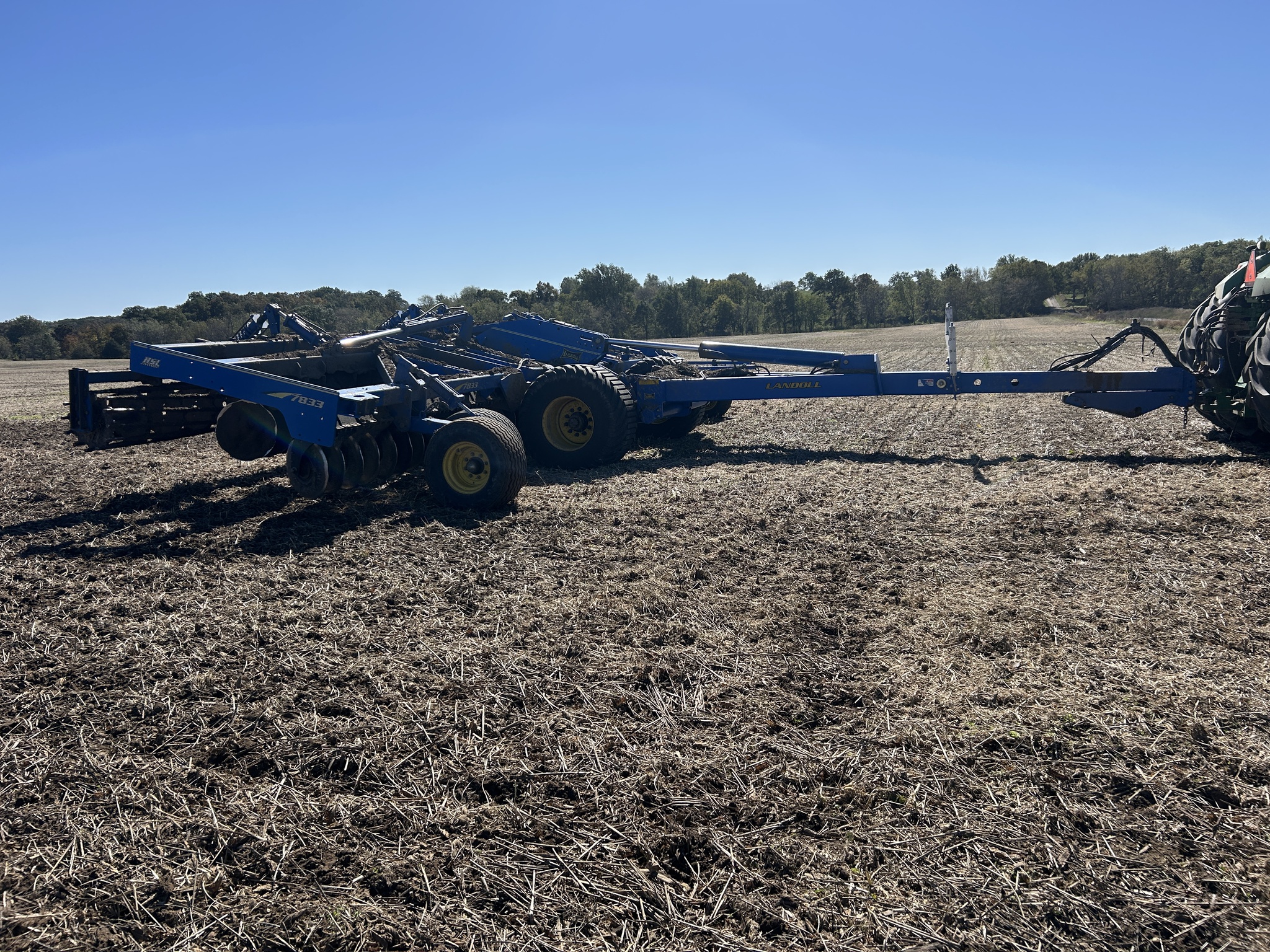  2017 Landoll 7833-30 at Heritage Tractor in Clinton, MO