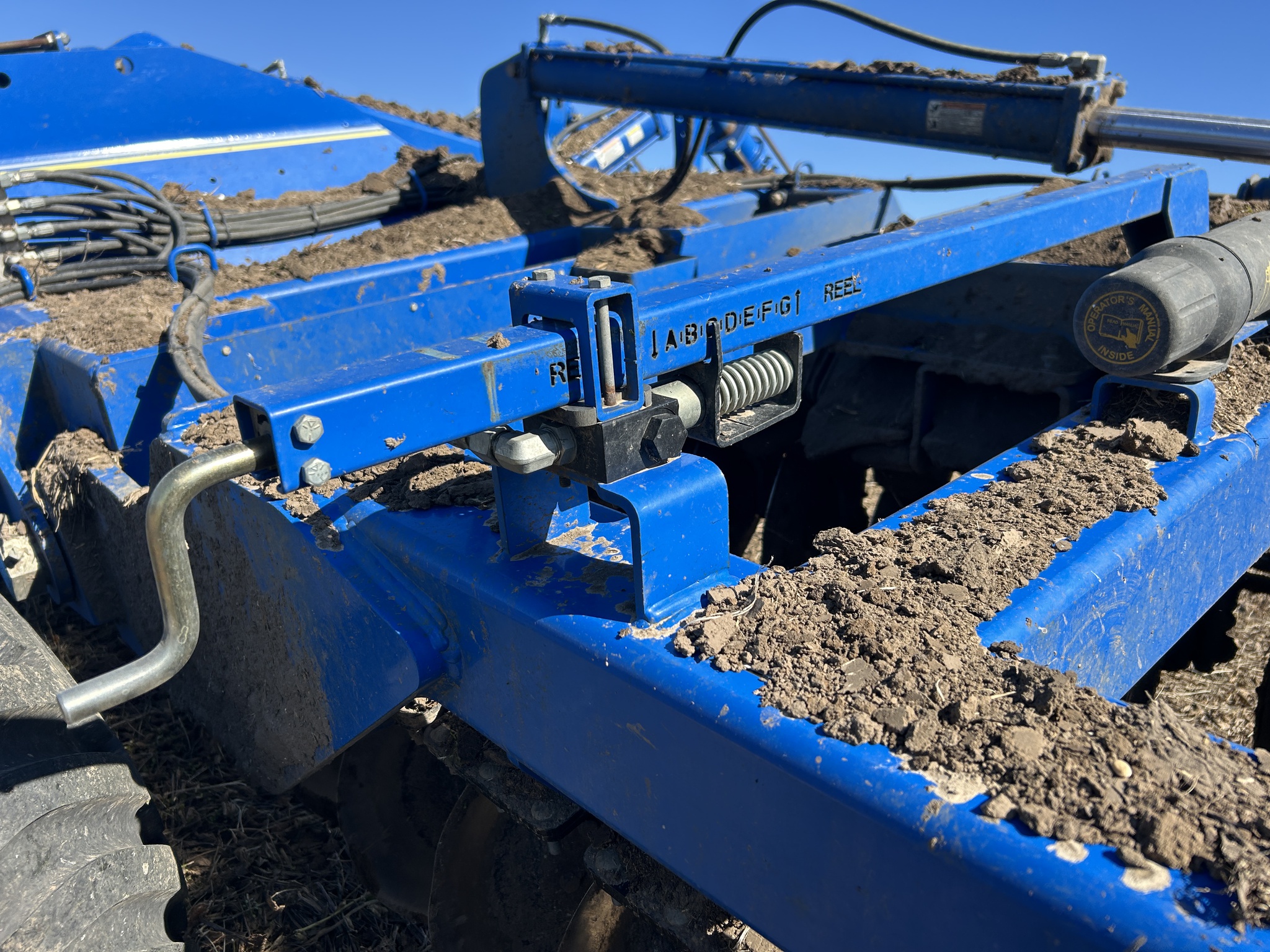  2017 Landoll 7833-30 at Heritage Tractor in Clinton, MO