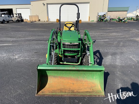 Photo of 2010 John Deere 2305