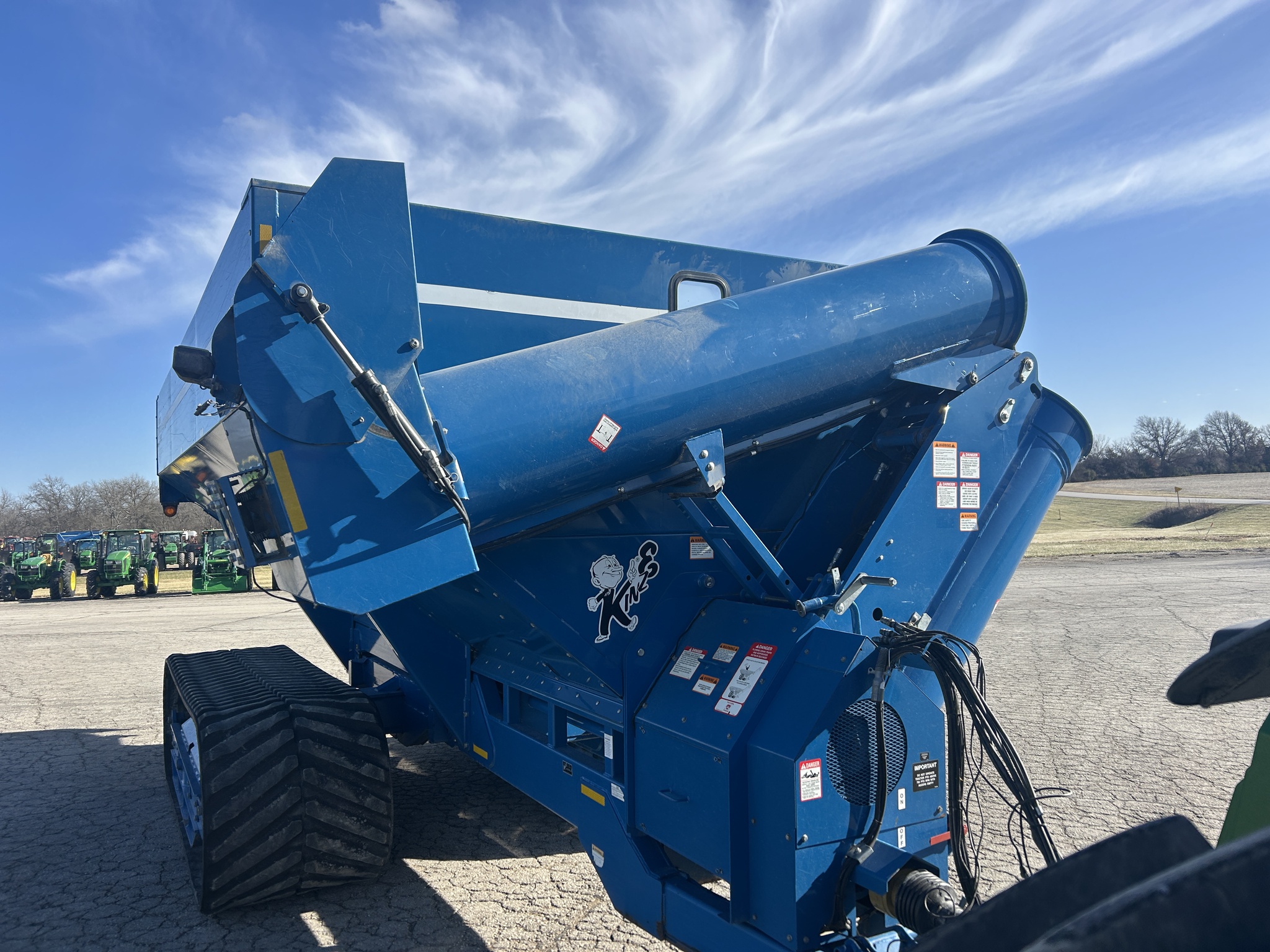  2010 Kinze 1050 at Heritage Tractor in Baldwin City, KS
