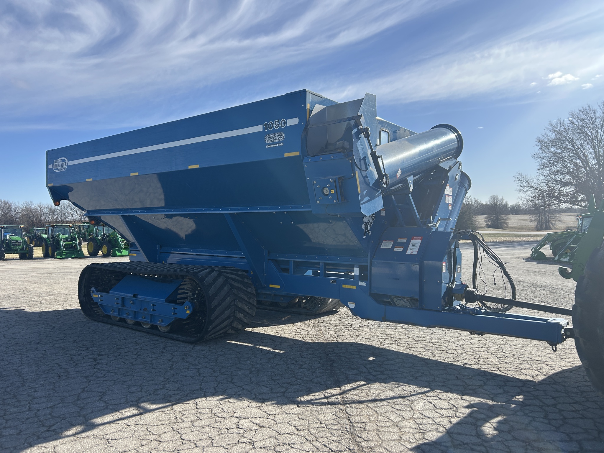  2010 Kinze 1050 at Heritage Tractor in Baldwin City, KS