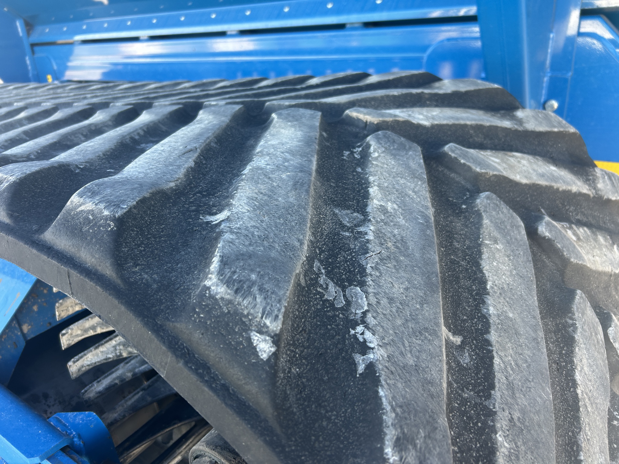  2010 Kinze 1050 at Heritage Tractor in Baldwin City, KS