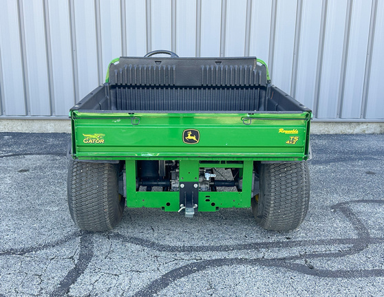 2022 John-Deere TS 4X2