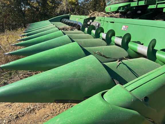 Photo of 2019 John Deere 712C