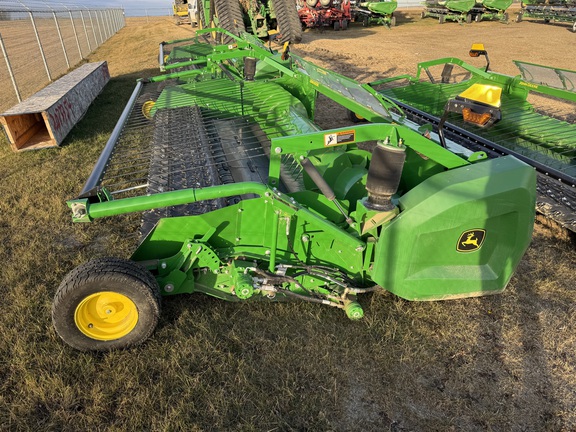 Used 2023 John Deere X9 1000 Combines at Horizon Ag & Turf in Warburg, AB - Photo14