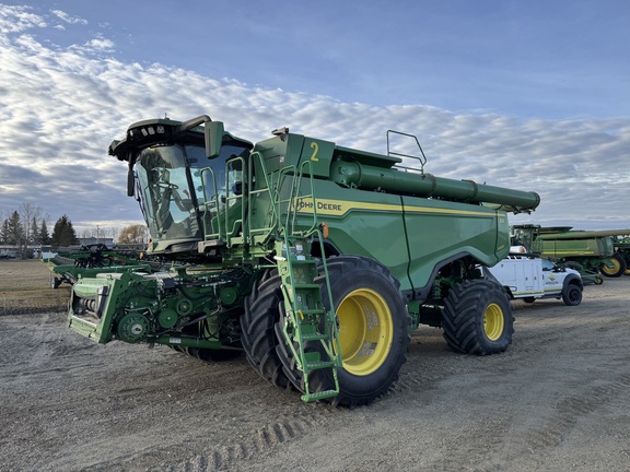  John Deere X9 1000