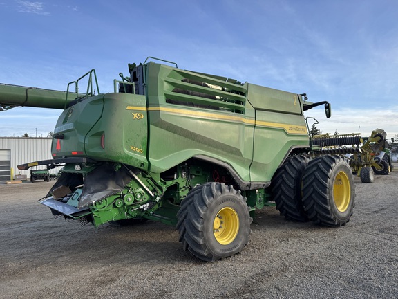 Used 2023 John Deere X9 1000 Combines at Horizon Ag & Turf in Warburg, AB - Photo4