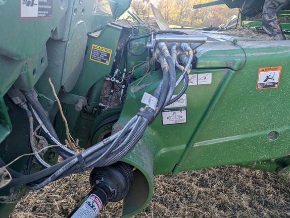 Photo of 2023 John Deere S780