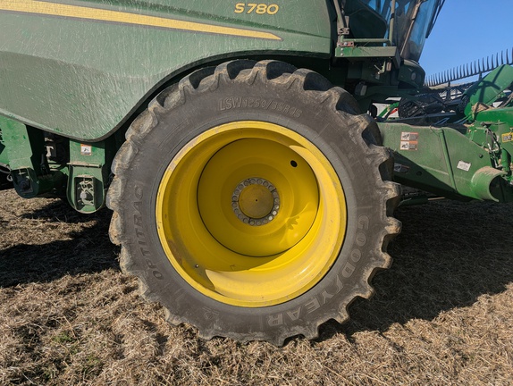 Photo of 2023 John Deere S780