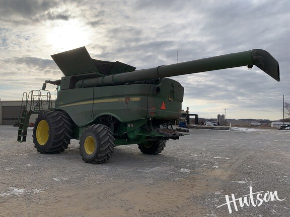 Photo of 2023 John Deere S780