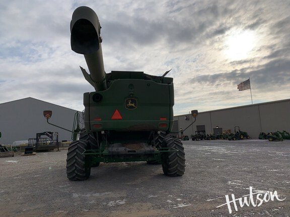 Photo of 2023 John Deere S780