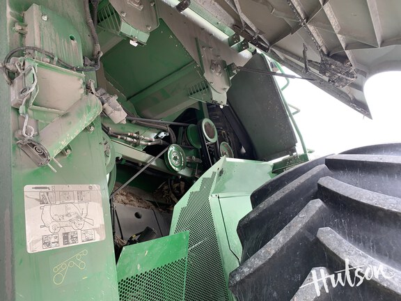 Photo of 2023 John Deere S780