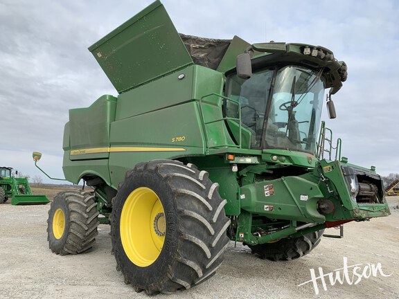 Photo of 2023 John Deere S780