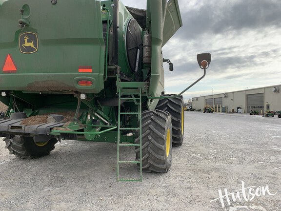 Photo of 2023 John Deere S780