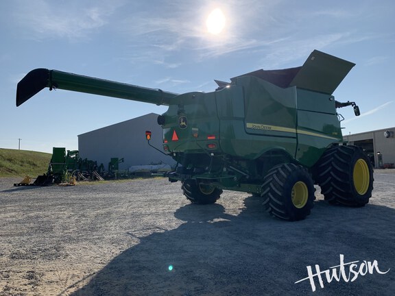 Photo of 2023 John Deere S780