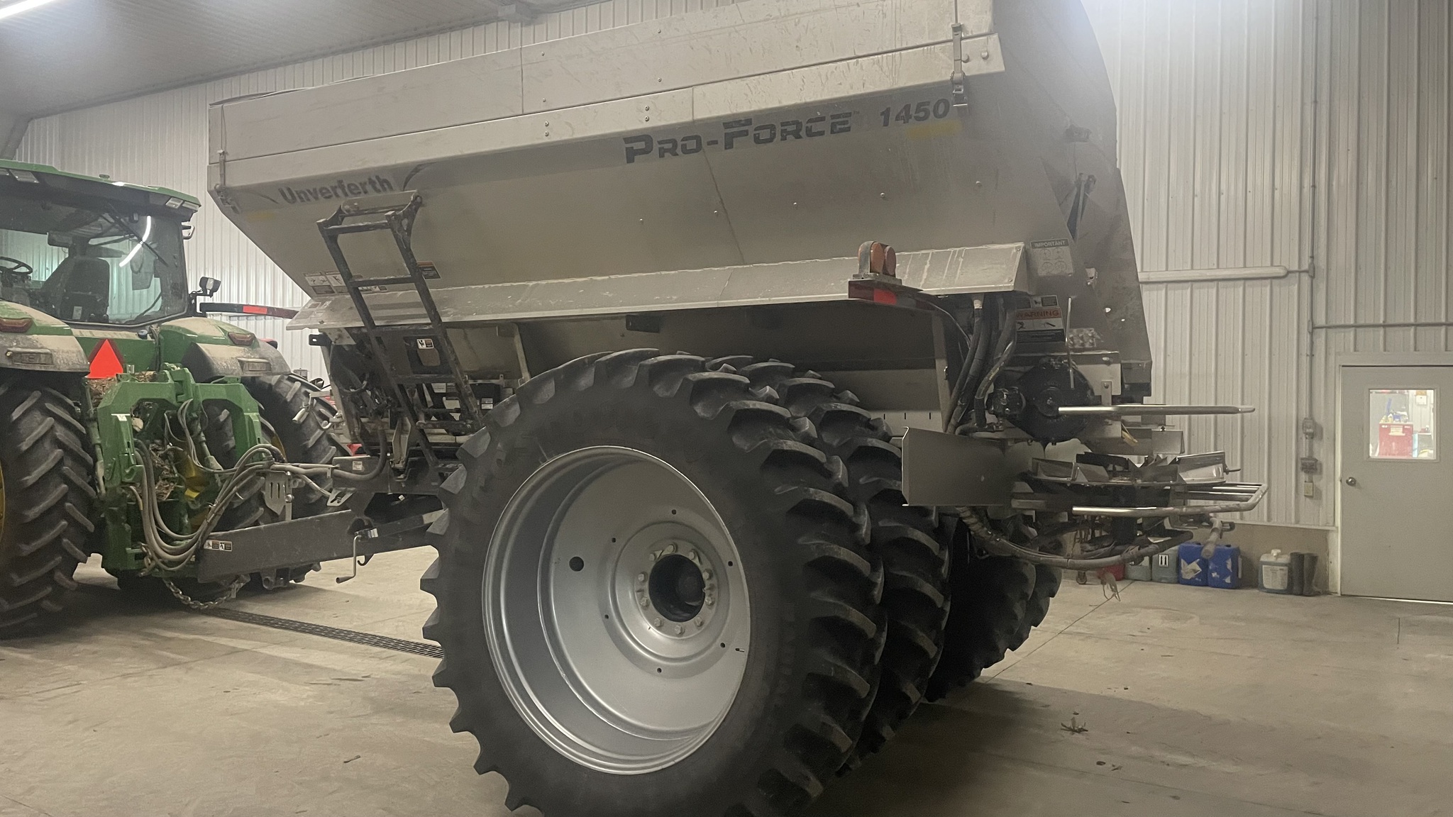 2023 Unverferth 1450 Image 5