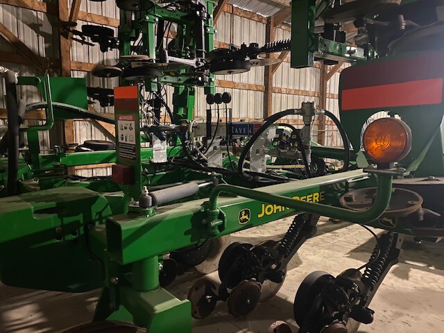 2019 John Deere 2510H Image 9