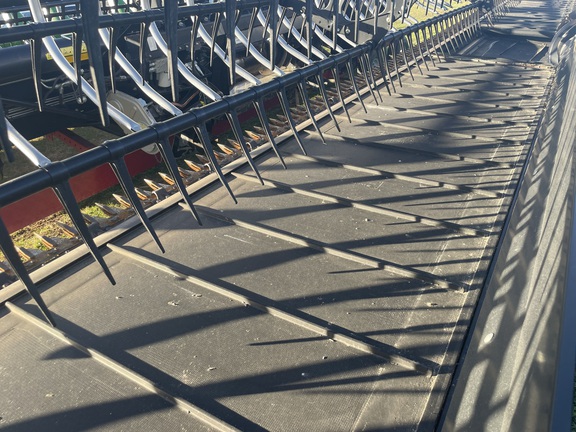 2017 MacDon FD75-40 - Photo19