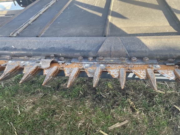 2017 MacDon FD75-40 - Photo23