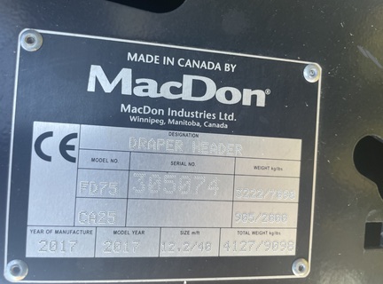 2017 MacDon FD75-40 - Photo12
