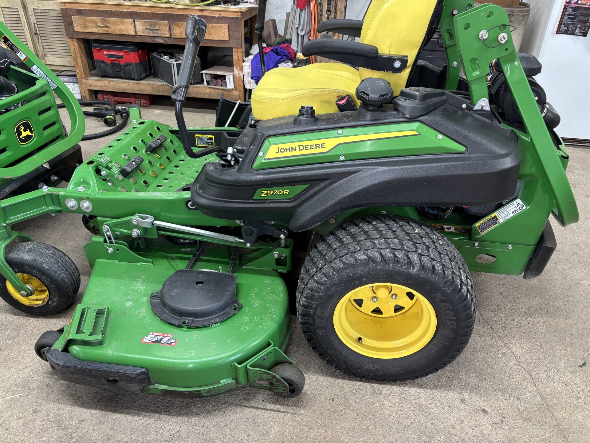 2023 John Deere Z970R Image 1