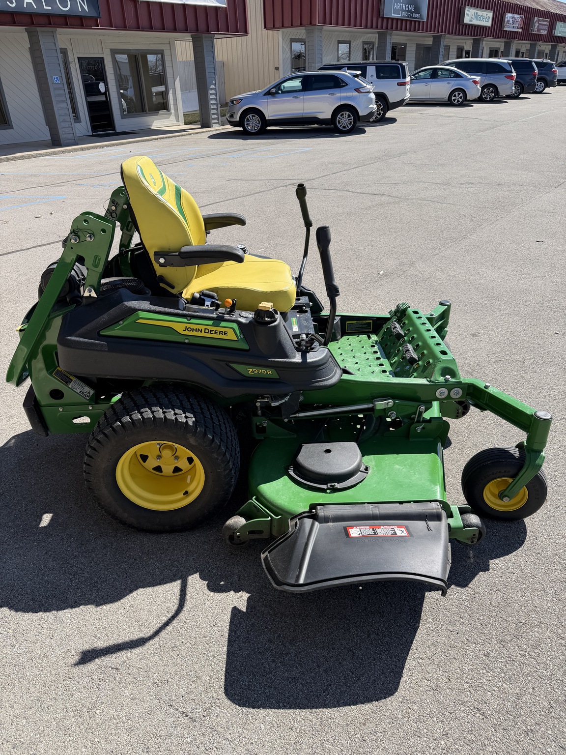 2023 John Deere Z970R Image 4