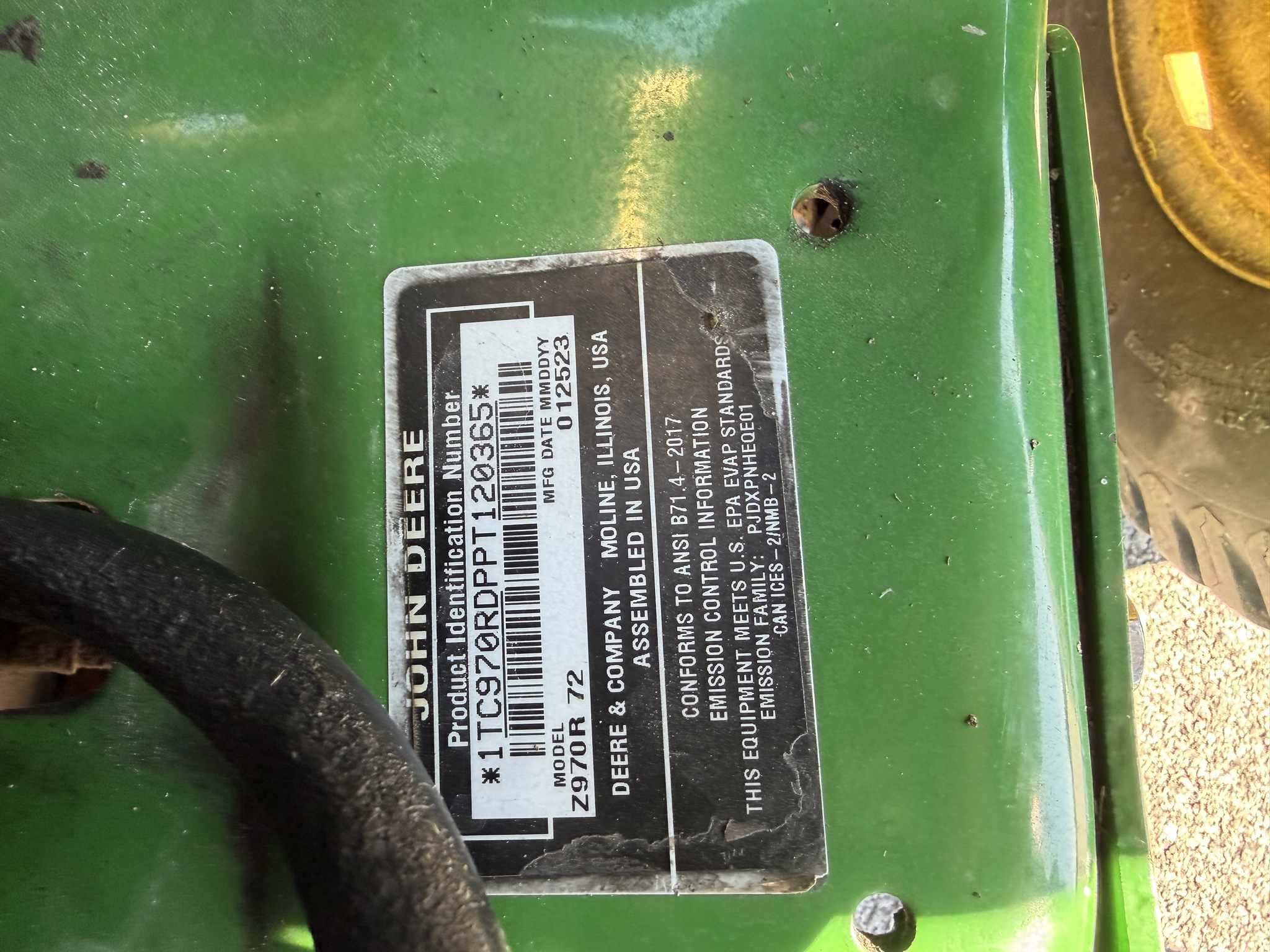 2023 John Deere Z970R Image 11