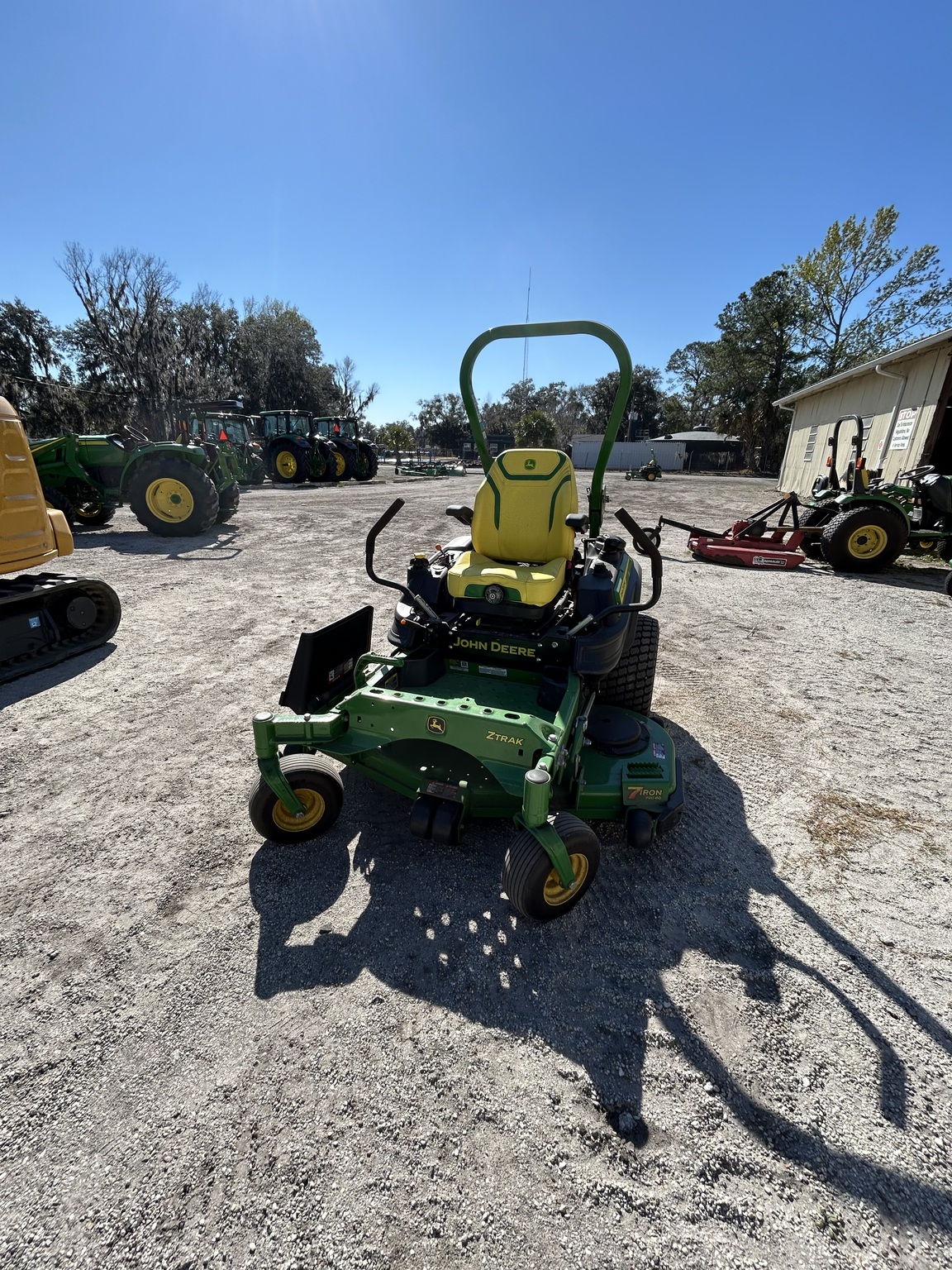 2023 John Deere Z920M Image 2