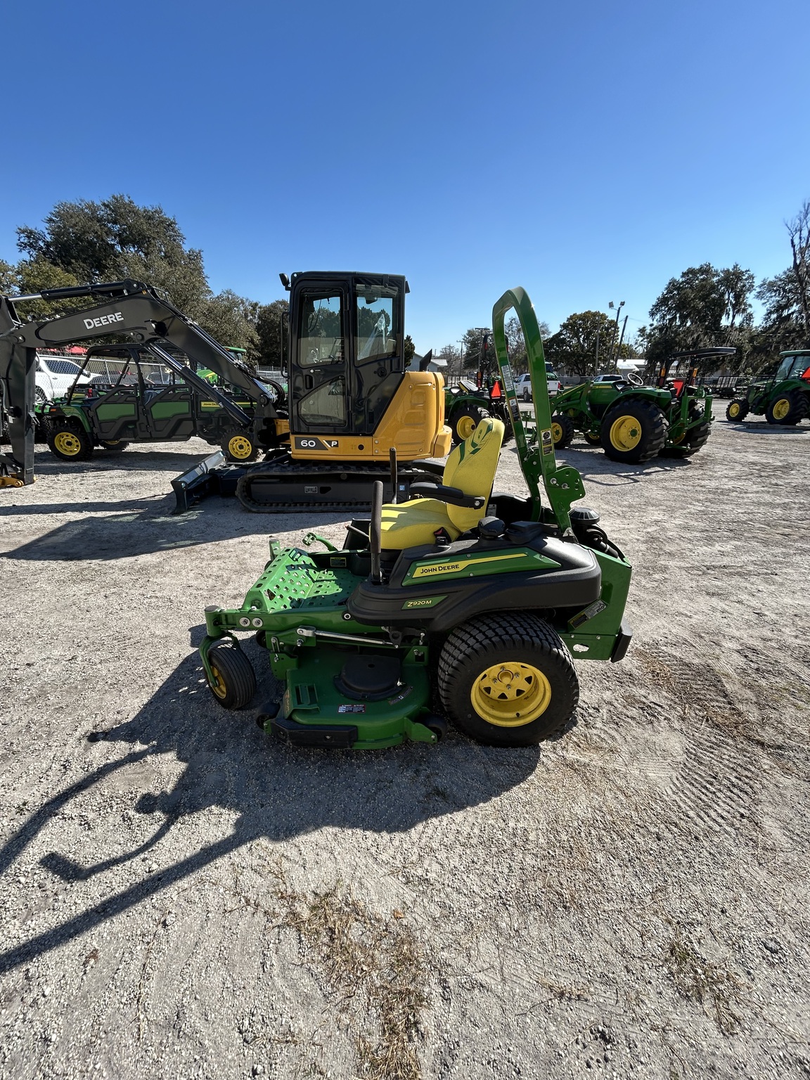 2023 John Deere Z920M Image 5