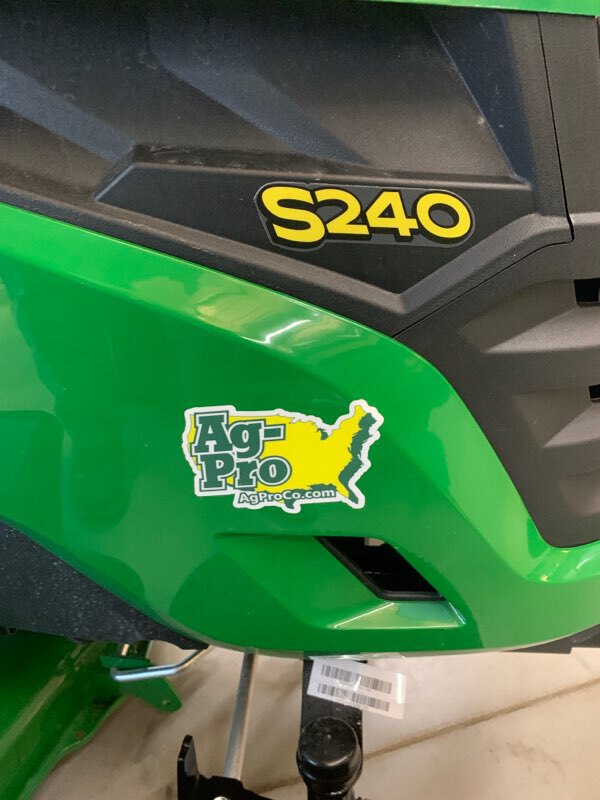 2025 John Deere S240 Image 4