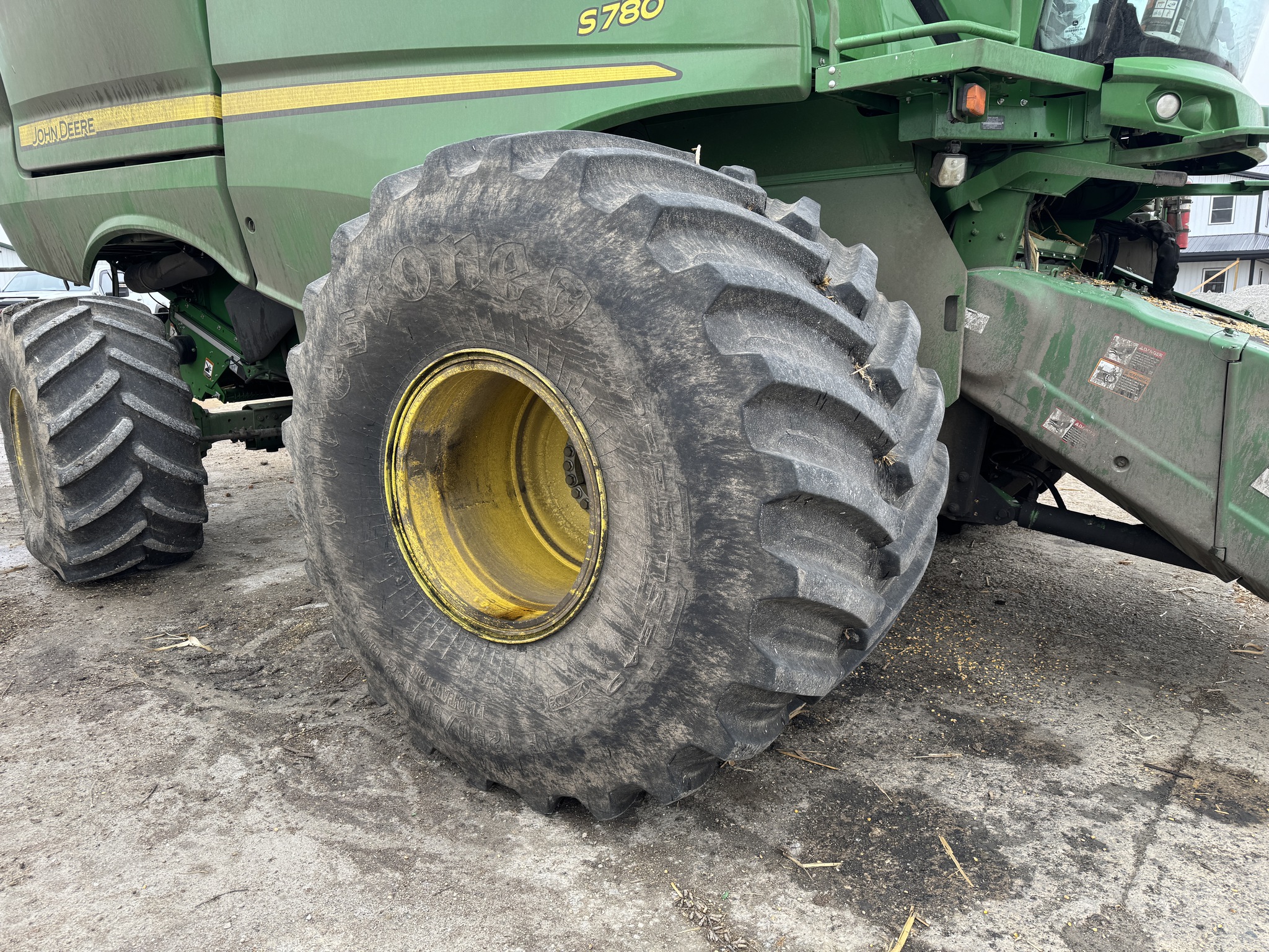 2023 John Deere S780 Image 3