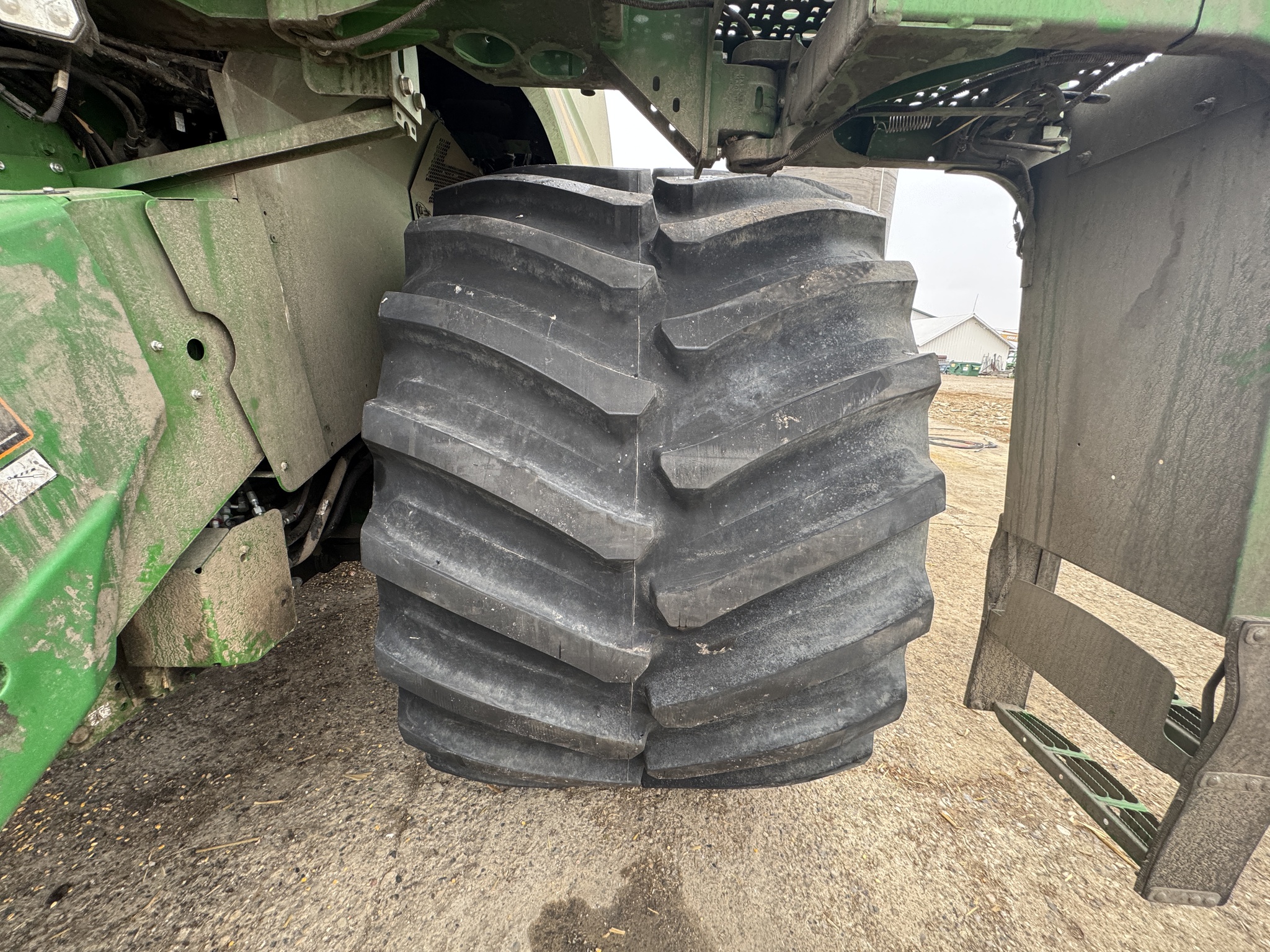 2023 John Deere S780 Image 14