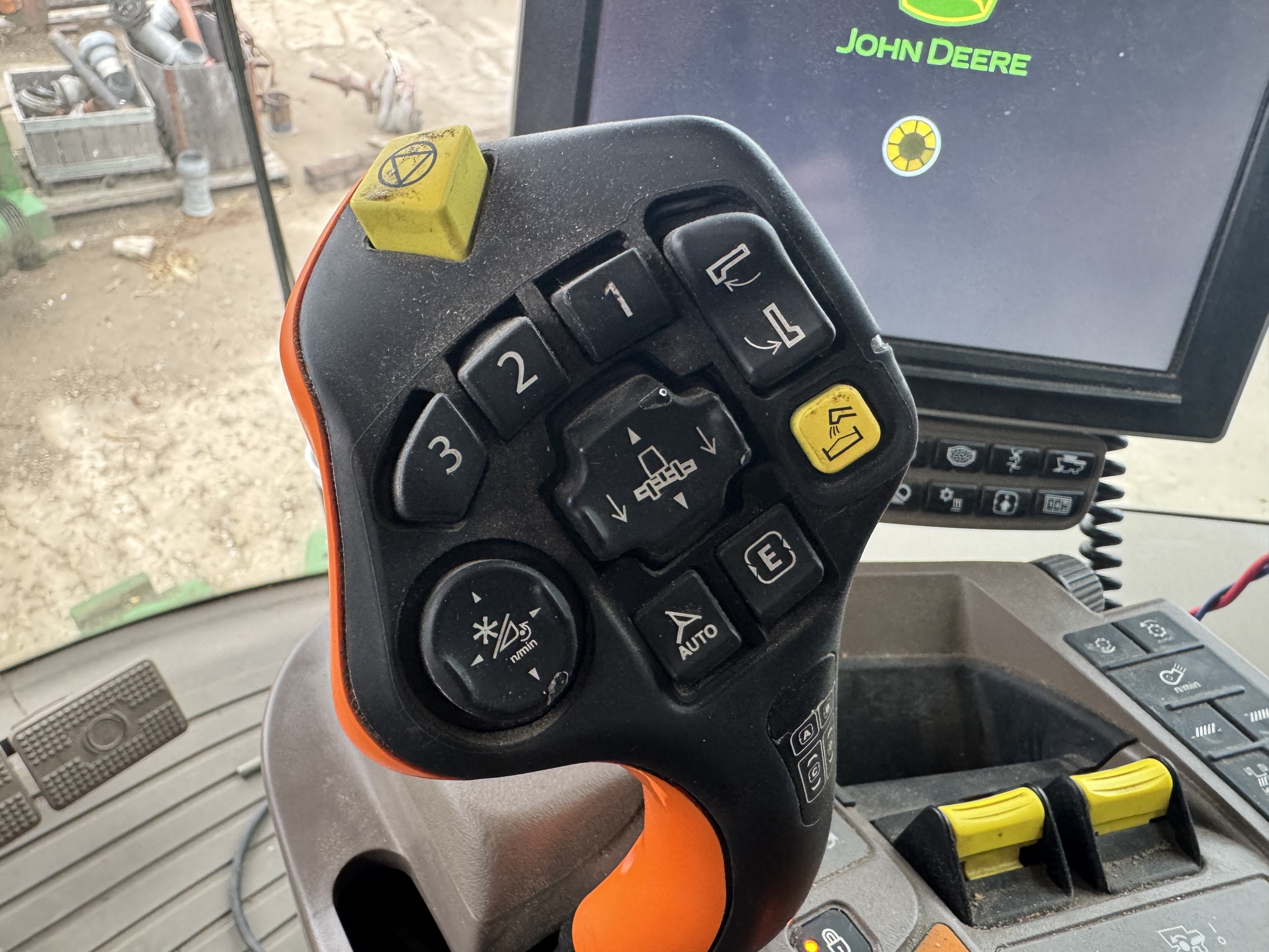 2023 John Deere S780 Image 44