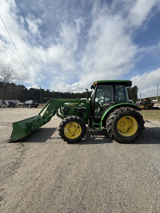 2021 John Deere 5075E Photo 2