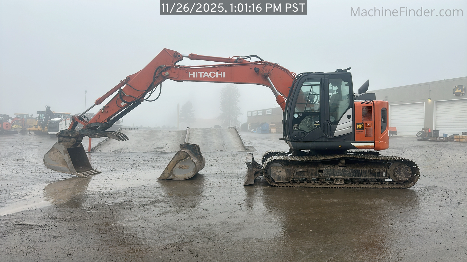 2020 Hitachi ZX135 | Excavators | MachineFinder