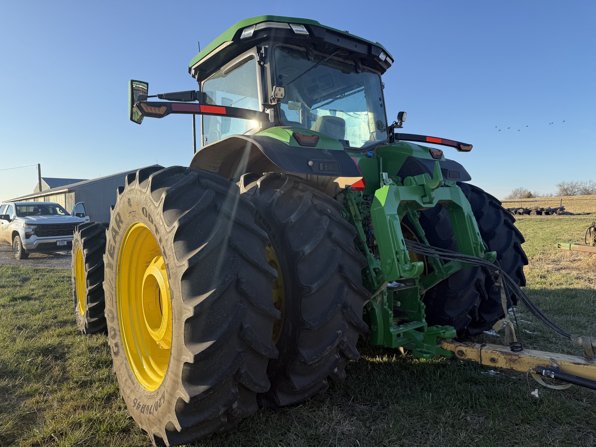  2025 John Deere 8R 340 at Heritage Tractor in Nevada, MO