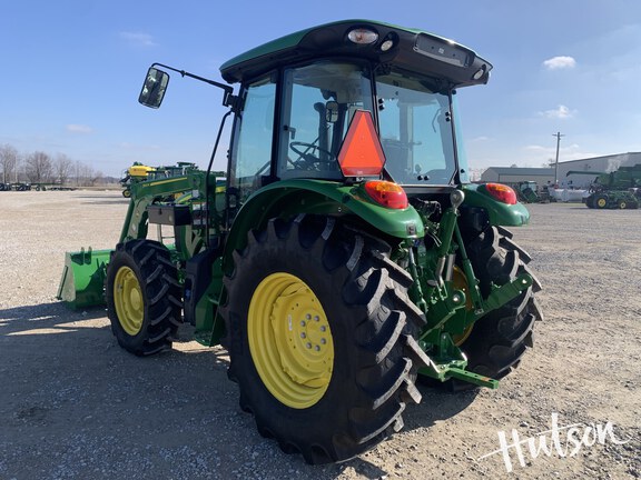 Photo of 2025 John Deere 5120M