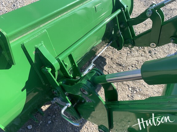 Photo of 2025 John Deere 5120M