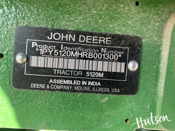 Photo of 2025 John Deere 5120M