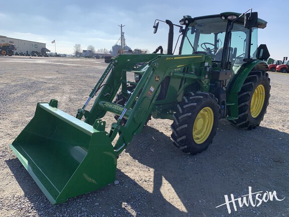Photo of 2025 John Deere 5120M