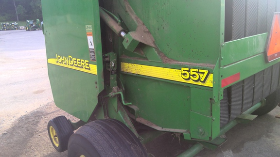 2002 John Deere 557