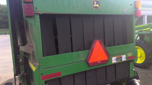 2002 John Deere 557