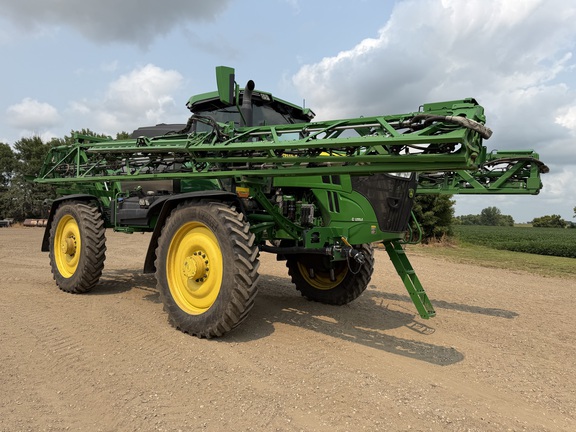  John Deere 612R