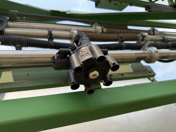 2023 John Deere 612R - Photo29