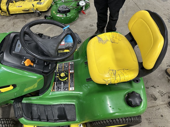 2007 John Deere X340 - Photo4