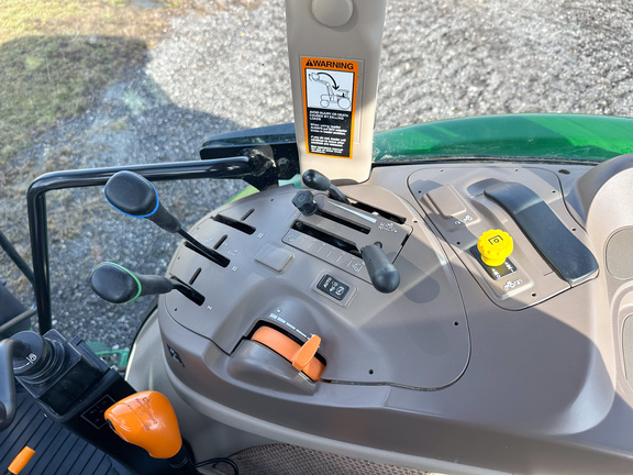 2024 John-Deere 5100E